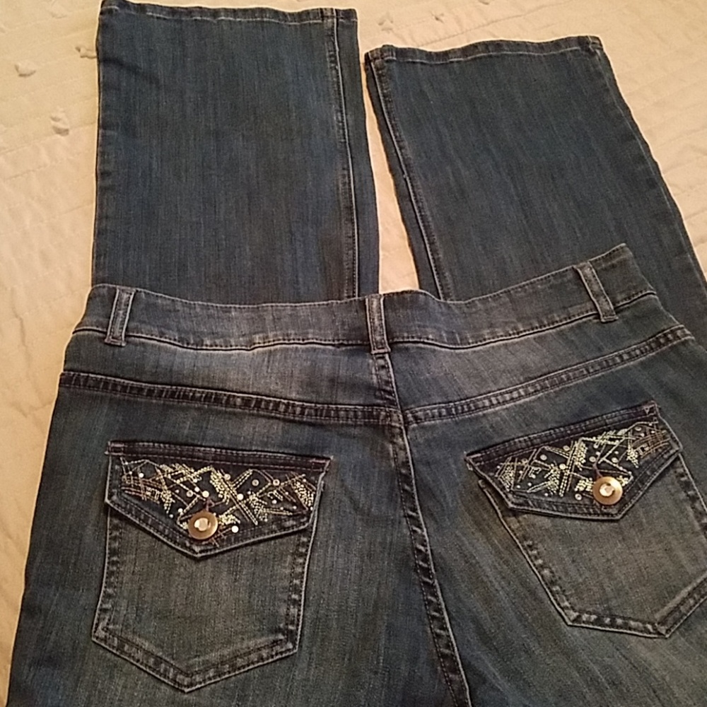 Secrets jeans - Picture 2 of 3